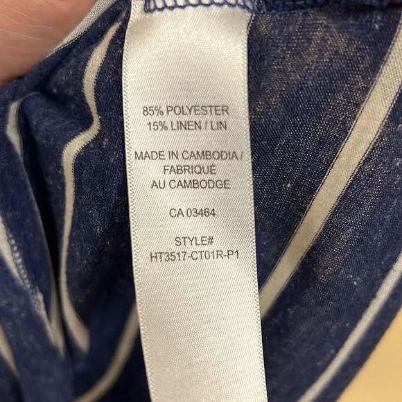 Ricki’s tee - Picture 9 of 9